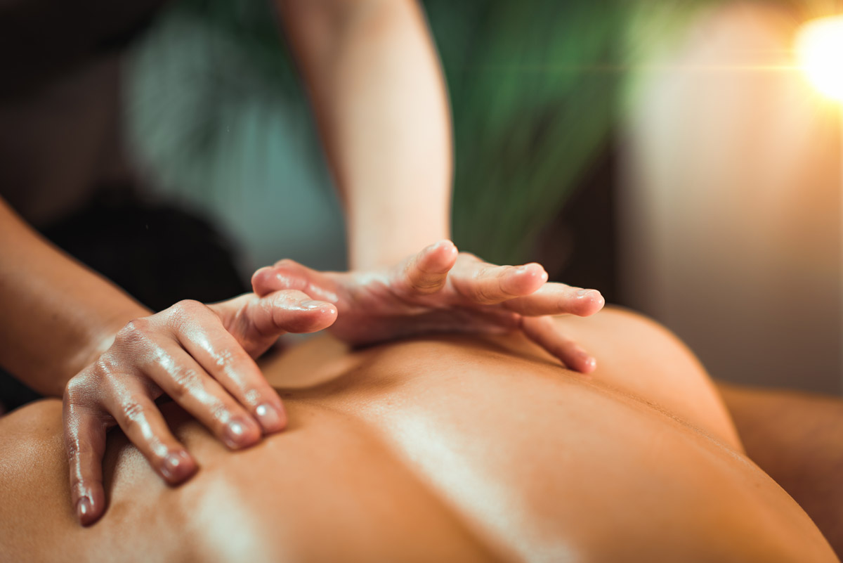 How Physiotherapy and Massage Therapy Help With Stress Management