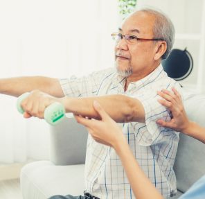 How to Incorporate Physiotherapy Into a Comprehensive Treatment Plan for Chronic Conditions